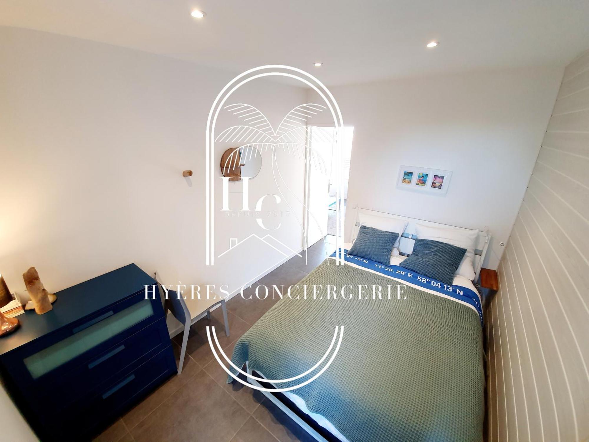 Petit Moulin-T3 Giens-Clim-Parking Apartment Hyeres Bagian luar foto
