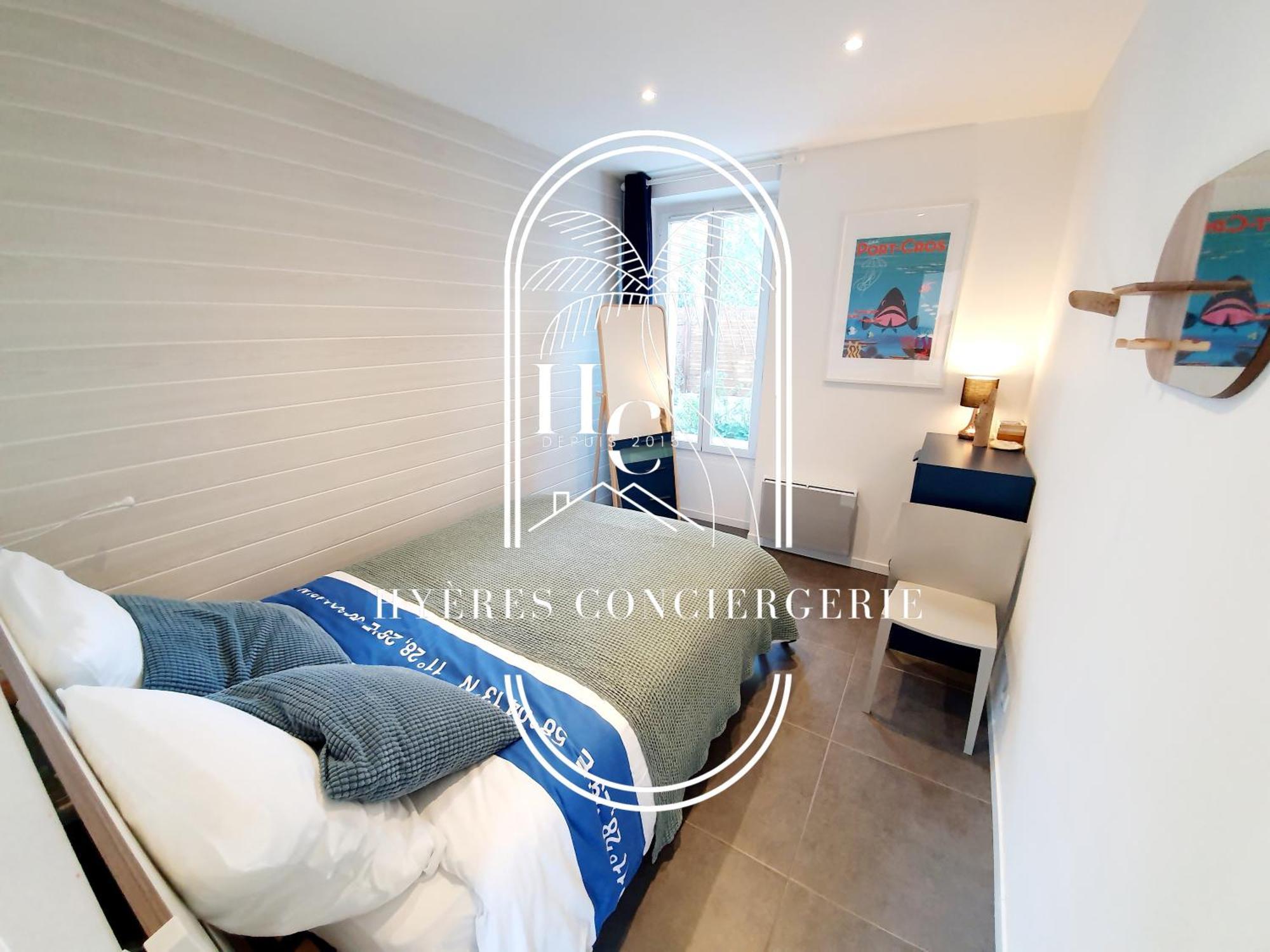 Petit Moulin-T3 Giens-Clim-Parking Apartment Hyeres Bagian luar foto