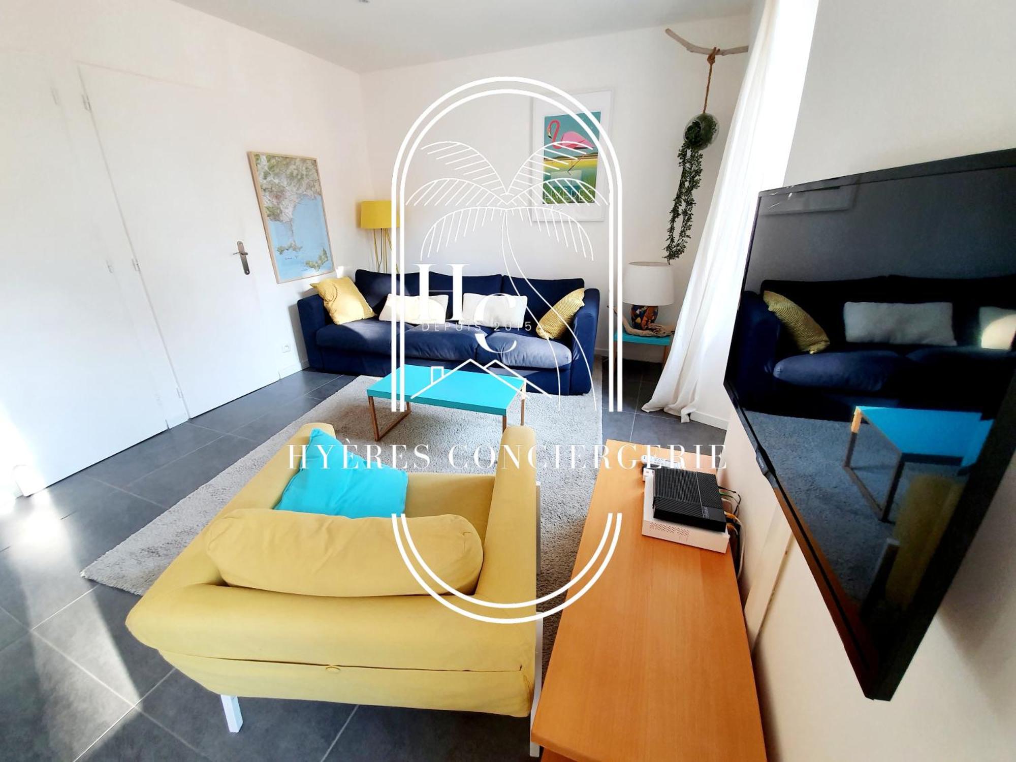 Petit Moulin-T3 Giens-Clim-Parking Apartment Hyeres Bagian luar foto
